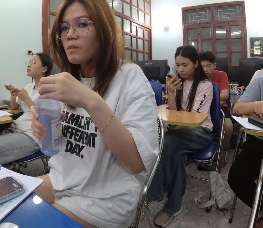 hoctiengtrungonline học tiếng Trung online CHINEMASTER Thầy Vũ luyện thi HSKK bài 3 hoctiengtrungonline học tiếng Trung online CHINEMASTER Thầy Vũ luyện thi HSKK bài 3